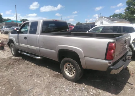 1GCHK29U04E338229